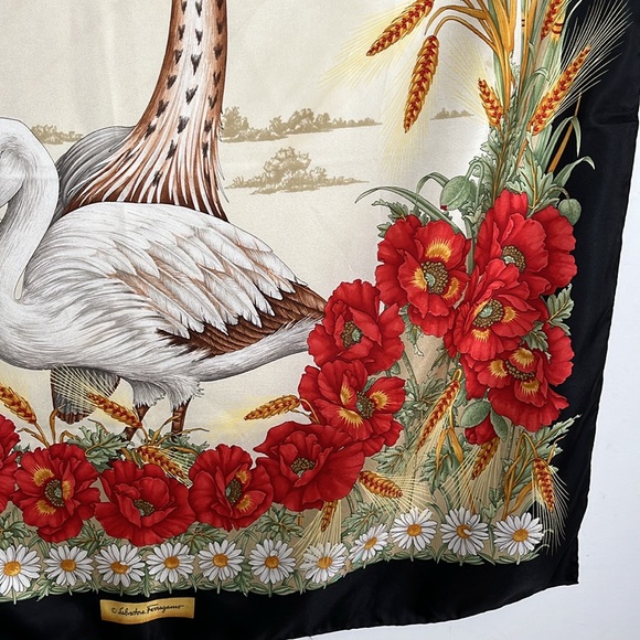 Salvatore Ferragamo Scarf Silk - Picture 6 of 13